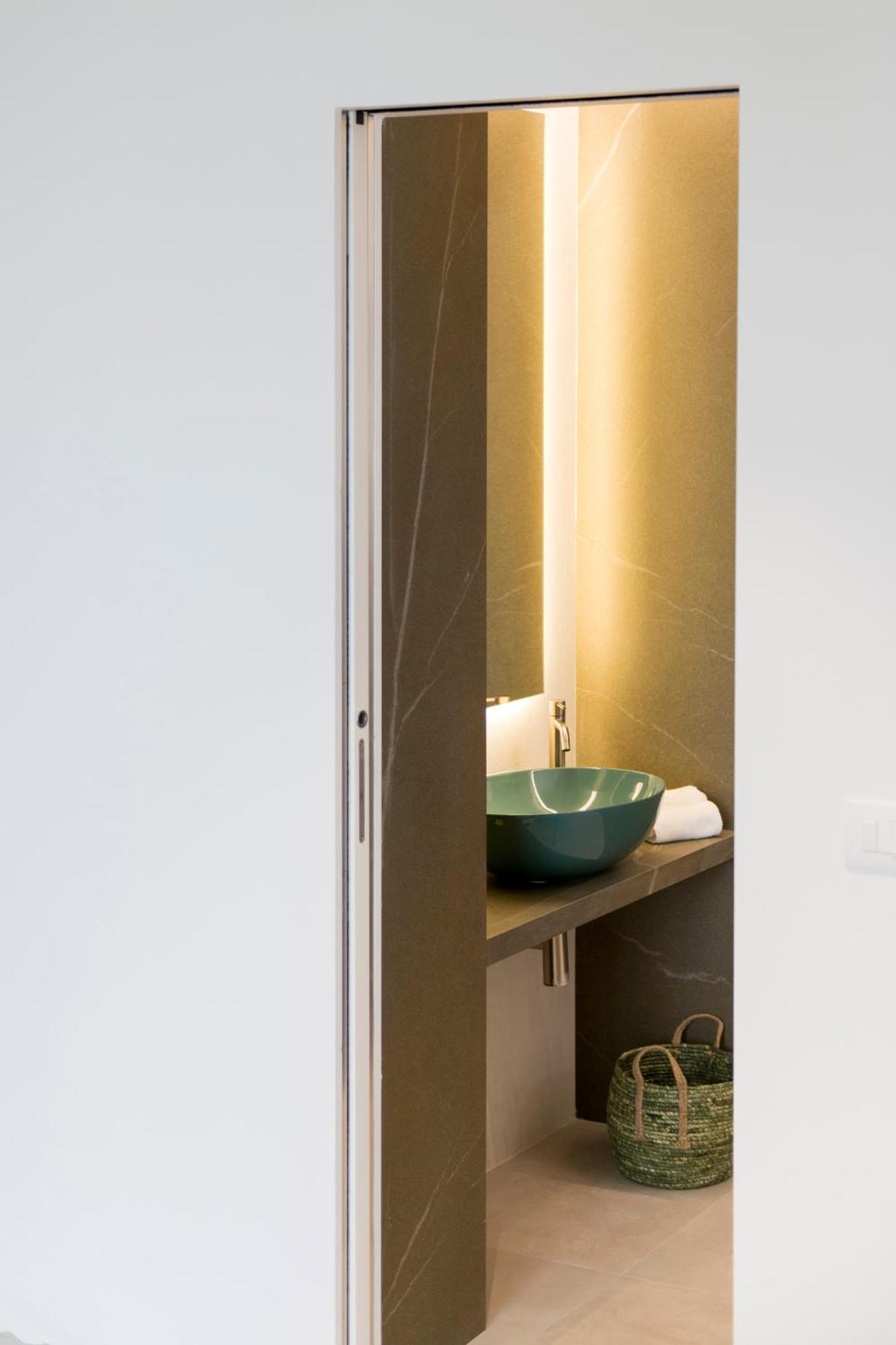 Aschitelli Luxury Retreat Apartment Полиняно а Маре Екстериор снимка